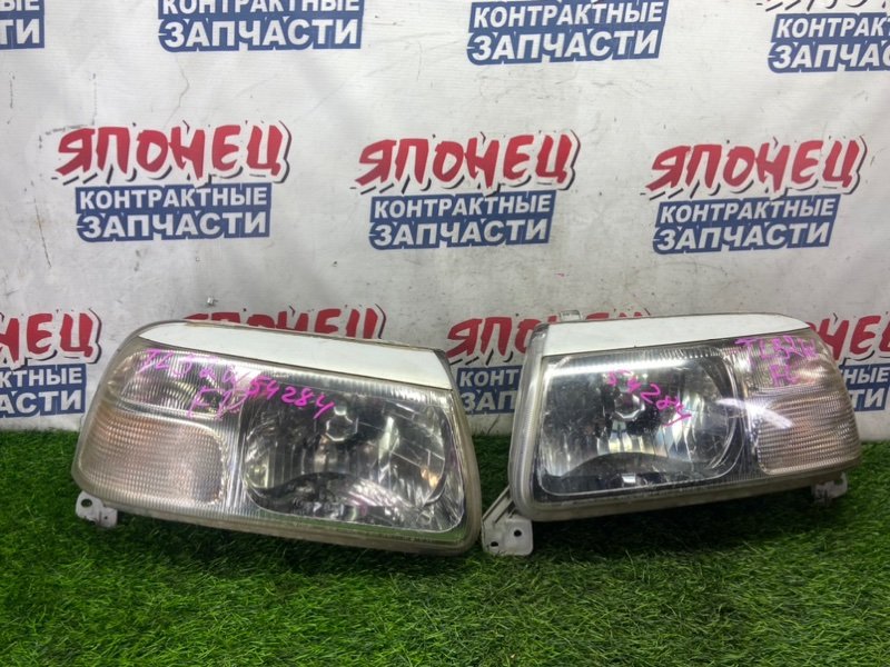 Фара Suzuki Escudo TL52W J20A передняя (б/у)