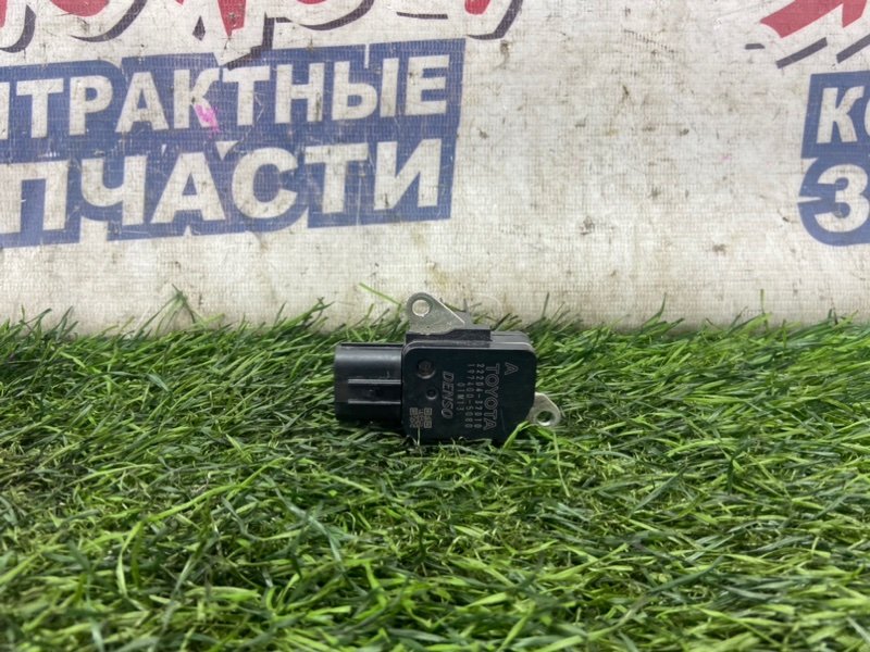 Расходомер воздушный Toyota Wish ZGE25 2ZR-FAE (б/у)