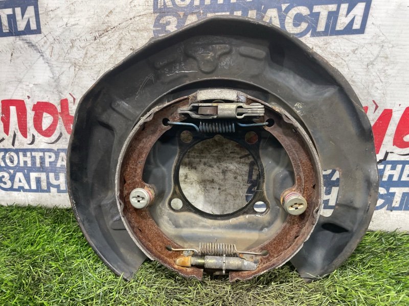 Механизм стояночного тормоза Toyota Mark X GRX120 4GR-FSE задний правый (б/у)