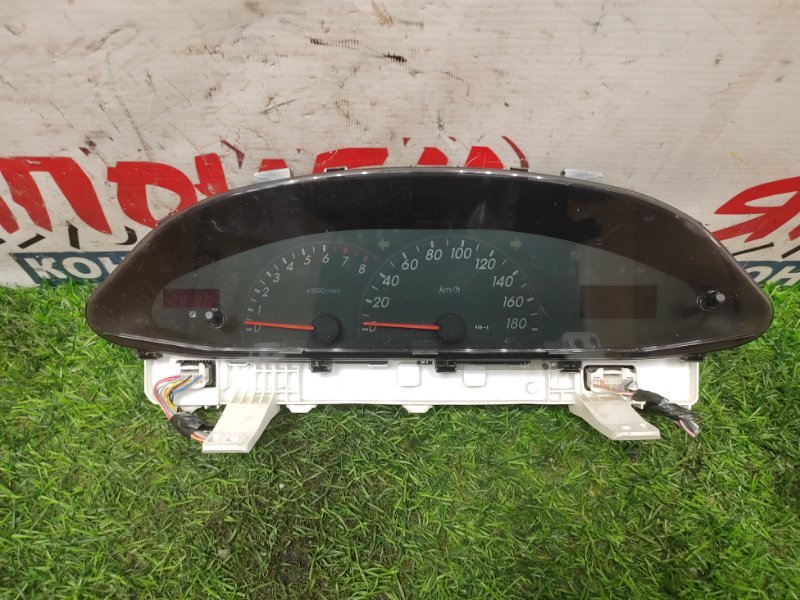 Панель приборов Toyota Vitz NCP95 2NZ-FE (б/у)