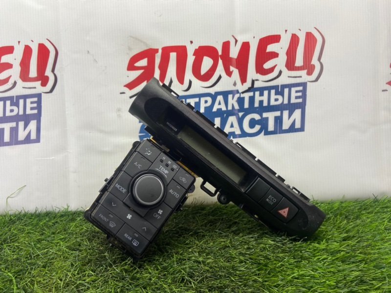 Климат-контроль Toyota Wish ZGE25 2ZR-FAE (б/у)