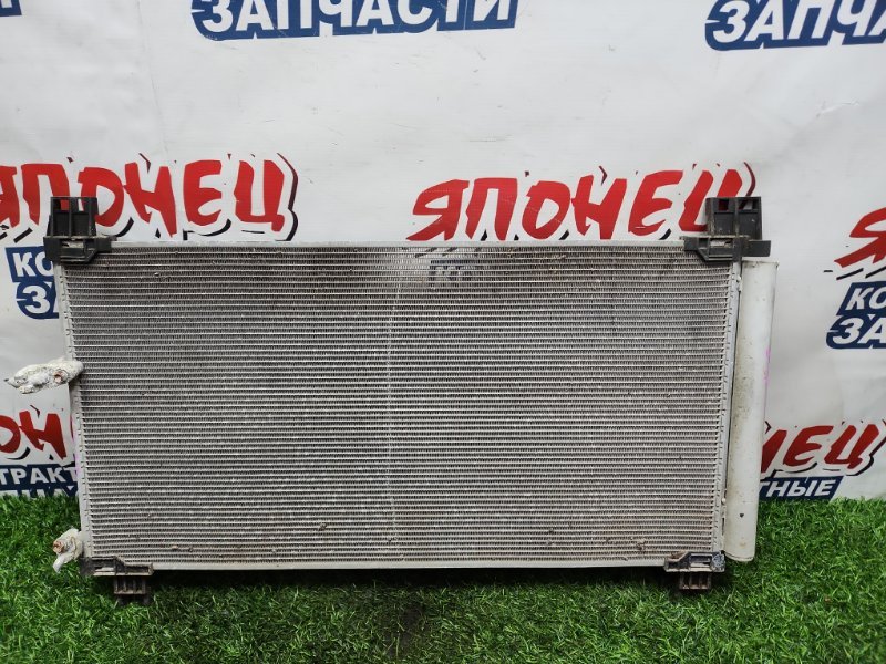 Радиатор кондиционера Toyota Voxy ZRR80 3ZR-FAE (б/у)