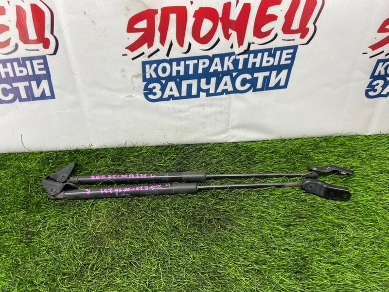 Амортизатор задней двери Toyota Wish ZGE25 2ZR-FAE (б/у)