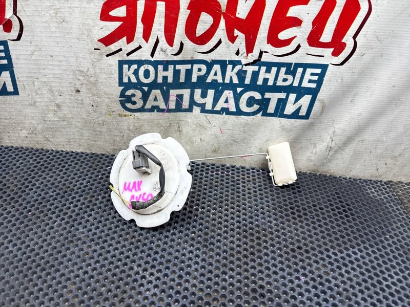 Датчик уровня топлива Nissan Fuga GY50 VK45DE (б/у)