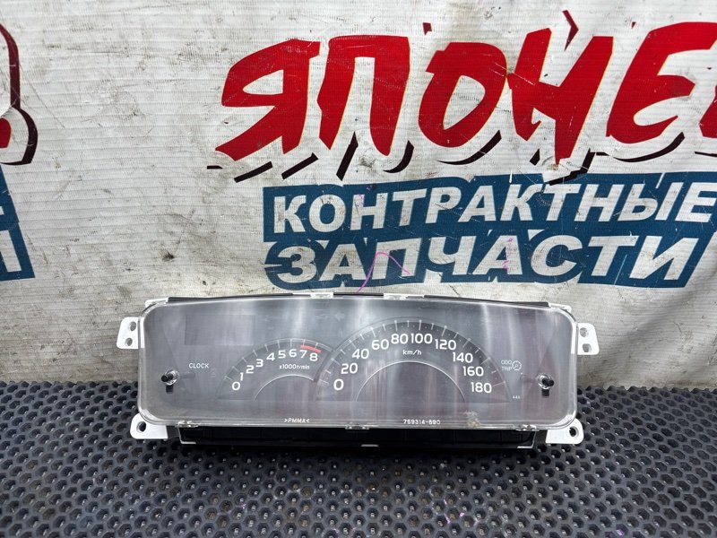 Панель приборов Toyota Bb QNC20 K3-VE (б/у)