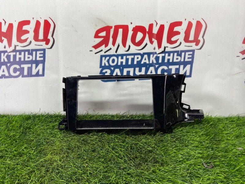 Консоль магнитофона Honda Shuttle GP7 LEB (б/у)
