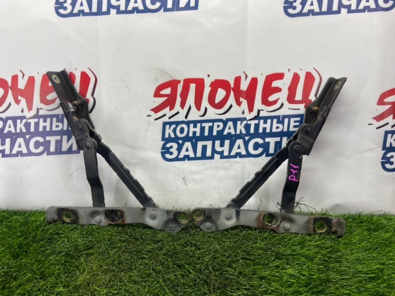 Петля крышки багажника Nissan Primera P11 SR18DE (б/у)