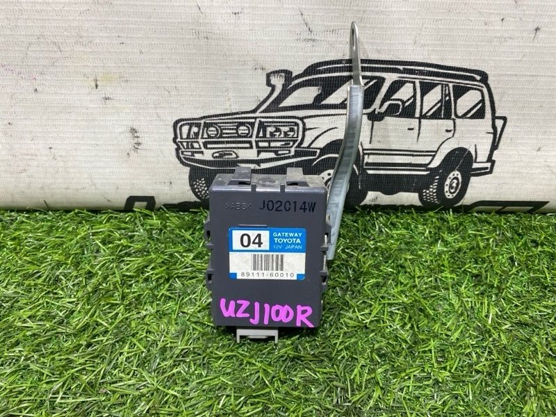 Блок управления климат-контролем Toyota Land Cruiser UZJ100 2UZ-FE (б/у)