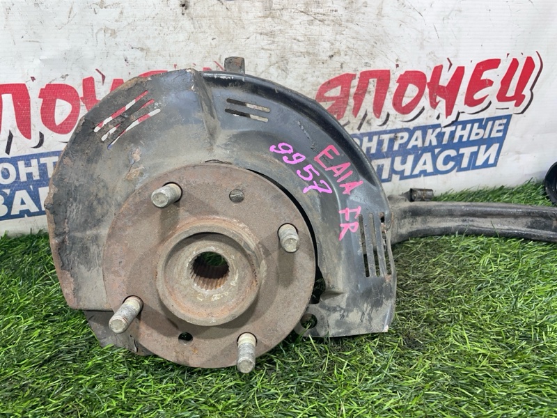 Ступица Mitsubishi Galant EA1A 4G93 передняя правая (б/у)