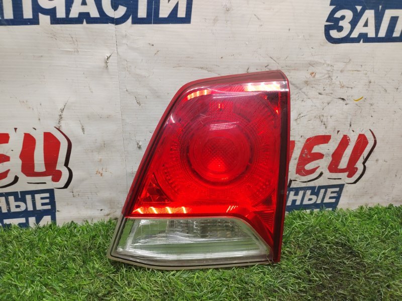 Вставка багажника Toyota Land Cruiser UZJ200 2UZ-FE задняя правая (б/у)