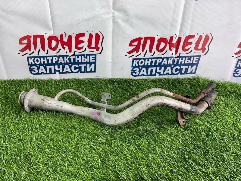 Горловина топливного бака Subaru Legacy BP5 EJ20X (б/у)