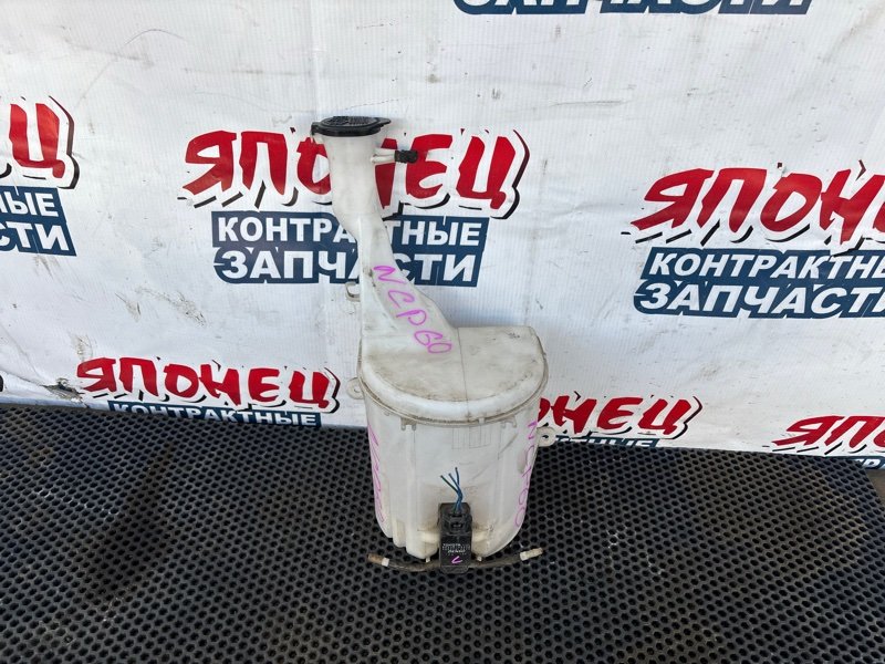 Бачок стеклоомывателя Toyota Ist NCP60 2NZ-FE (б/у)