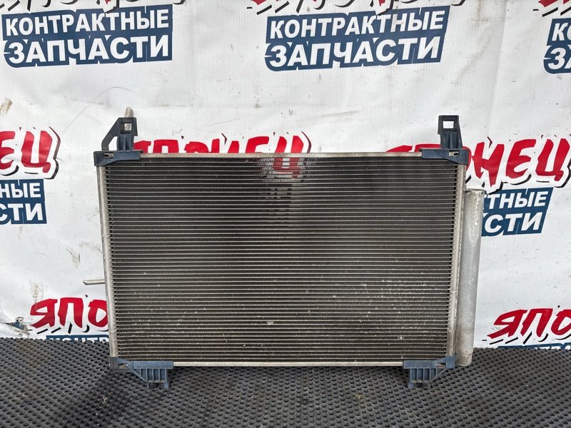 Радиатор кондиционера Toyota Vitz SCP90 2SZ-FE (б/у)