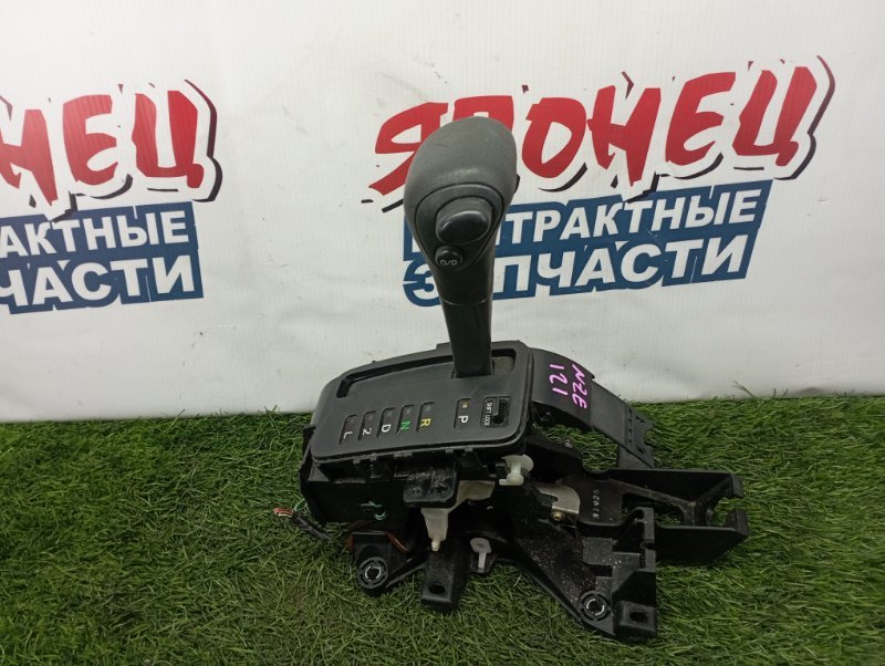 Рычаг переключения кпп Toyota Allex NZE121 1NZ-FE (б/у)