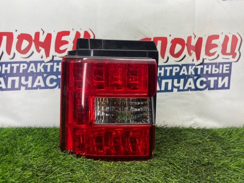 Стоп-сигнал Mitsubishi Delica D:5 CV5W 4B12 задний левый (б/у)