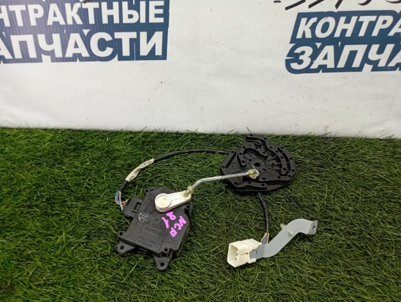 Сервопривод заслонок печки Toyota Sienta NCP81 1NZ-FE (б/у)