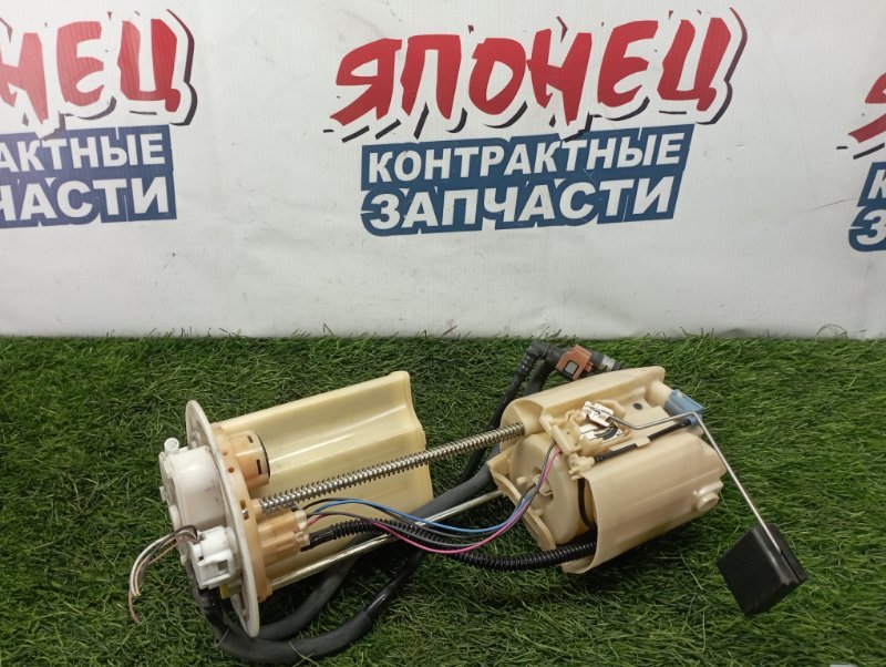 Топливный насос Toyota Vitz KSP90 1KR-FE (б/у)