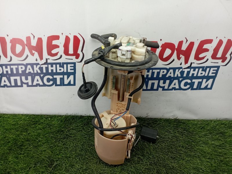 Топливный насос Toyota Corolla Fielder ZRE142 2ZR-FE (б/у)