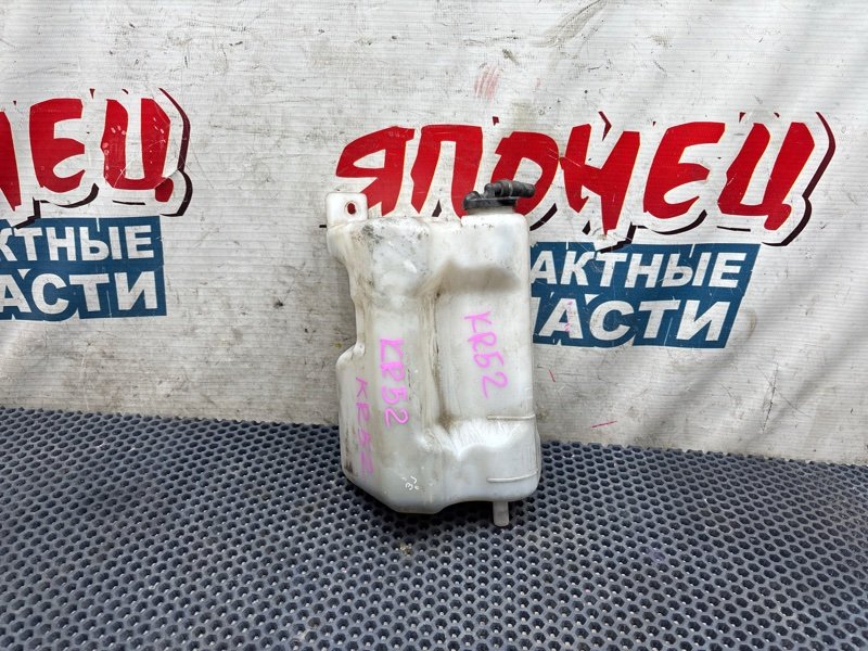 Бачок расширительный Toyota Town Ace KR52 7K-E (б/у)