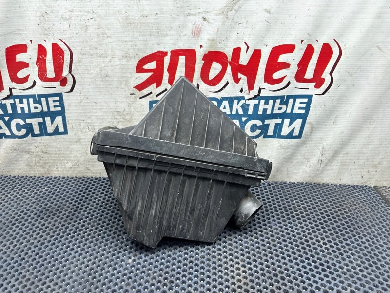 Корпус воздушного фильтра Nissan Primera Camino P11 SR18DE (б/у)