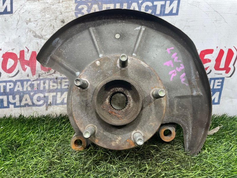 Ступица Mazda Mpv LW3W L3DE передняя правая (б/у)