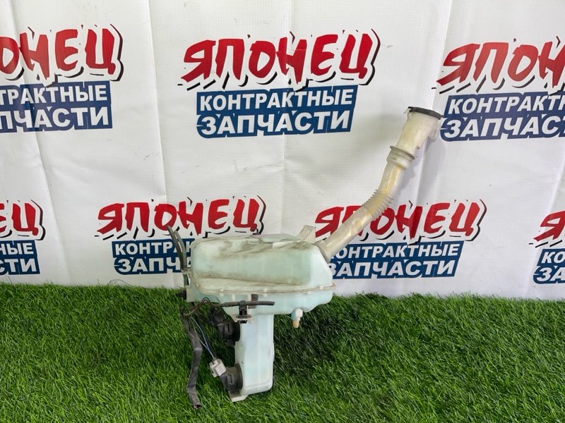 Бачок стеклоомывателя Toyota Bb QNC20 K3-VE (б/у)