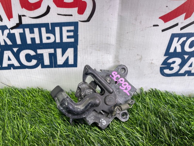 Замок капота Toyota Belta SCP92 2SZ-FE (б/у)