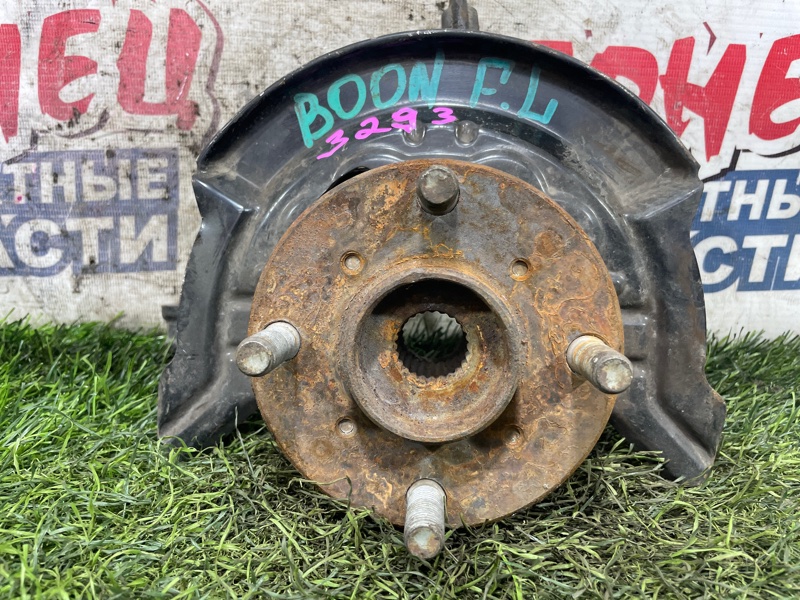 Ступица Daihatsu Boon M300S 1KR-FE передняя левая (б/у)