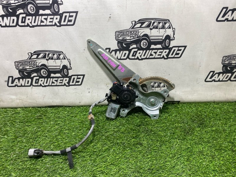 Стеклоподъемник Toyota Land Cruiser HDJ101 1HD-FTE задний правый (б/у)