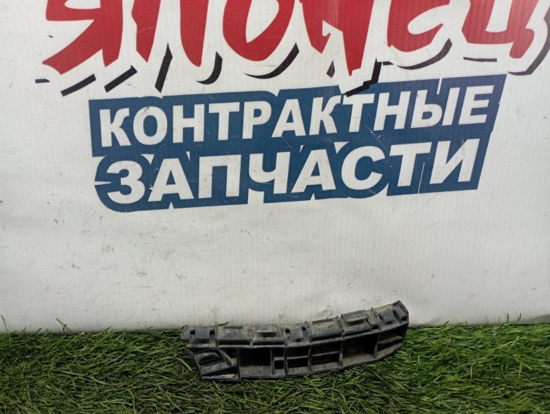 Крепление бампера Honda Partner GJ3 L15A переднее правое (б/у)