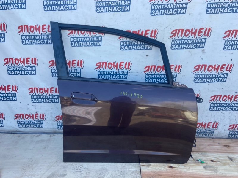 Дверь Honda Fit GE6 L13A передняя правая (б/у)