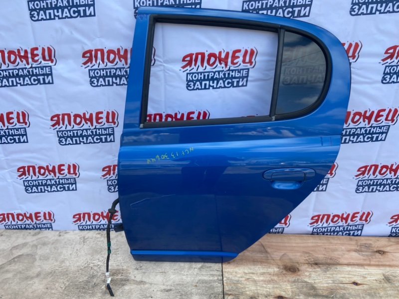 Дверь Toyota Vitz NCP13 1NZ-FE задняя левая (б/у)