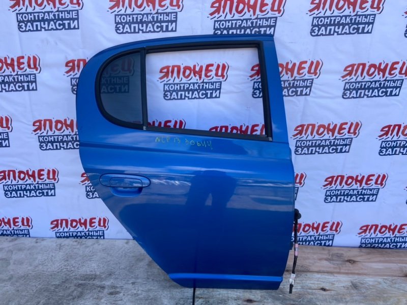 Дверь Toyota Vitz NCP13 1NZ-FE задняя правая (б/у)