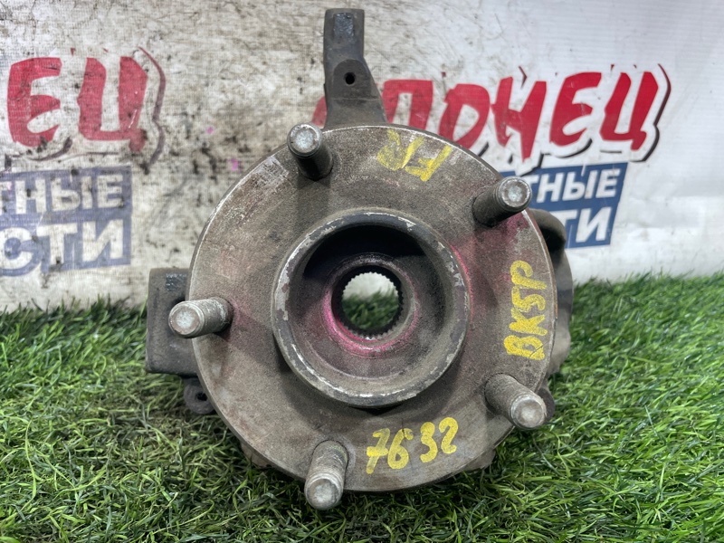 Ступица Mazda Axela BK5P ZYVE передняя правая (б/у)