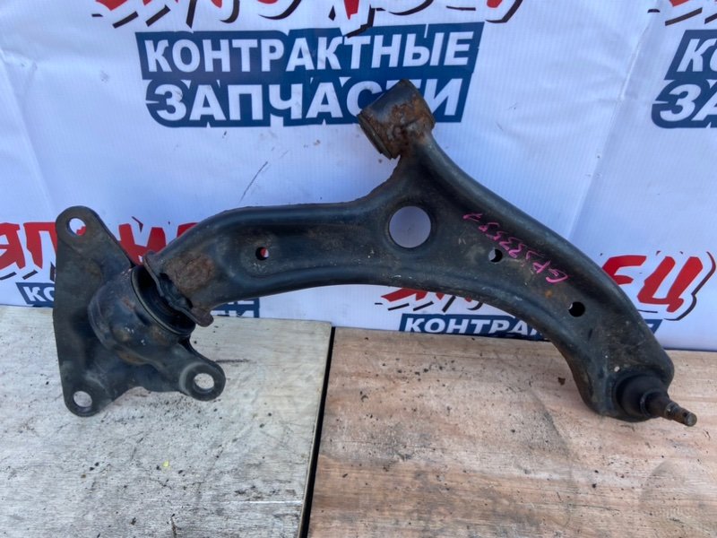 Рычаг нижний Honda Freed GP3 LEA передний правый (б/у)