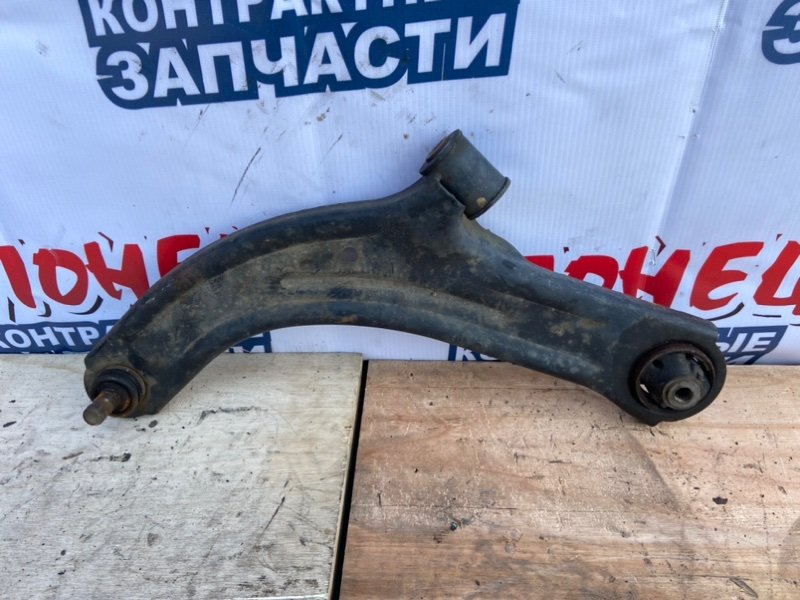 Рычаг нижний Nissan March AK12 CR12DE передний левый (б/у)