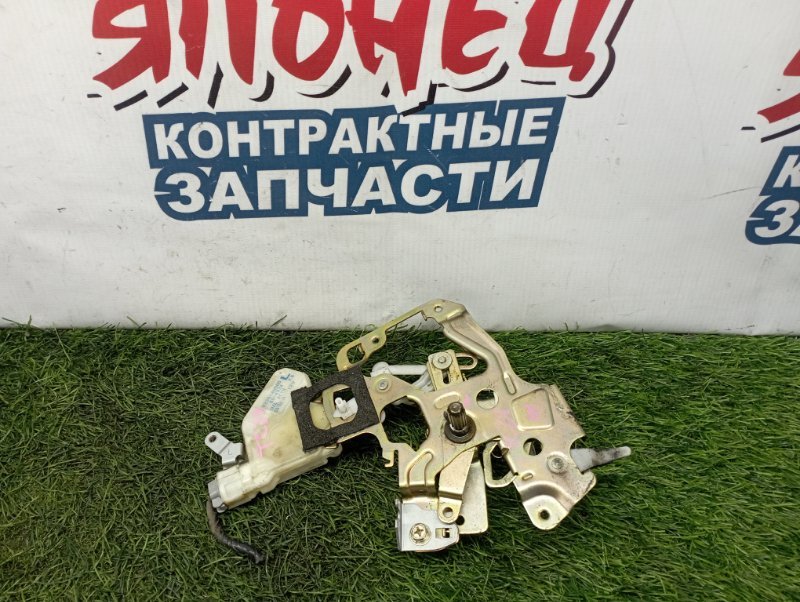 Замок двери Nissan Serena TC24 QR20DE задний левый (б/у)