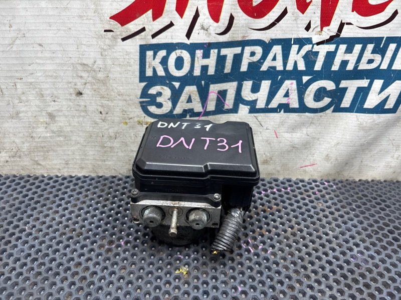 Блок abs Nissan Xtrail DNT31 M9R (б/у)