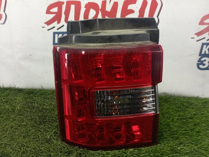 Стоп-сигнал Mitsubishi Delica D:5 CV5W 4B12 задний левый (б/у)