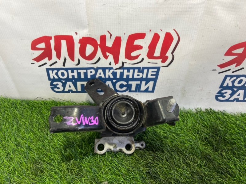 Подушка двигателя Toyota Prius ZVW30 2ZR-FXE правая (б/у)