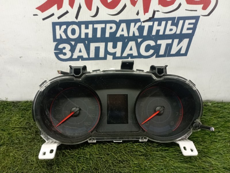 Панель приборов Mitsubishi Delica D:5 CV5W 4B12 (б/у)