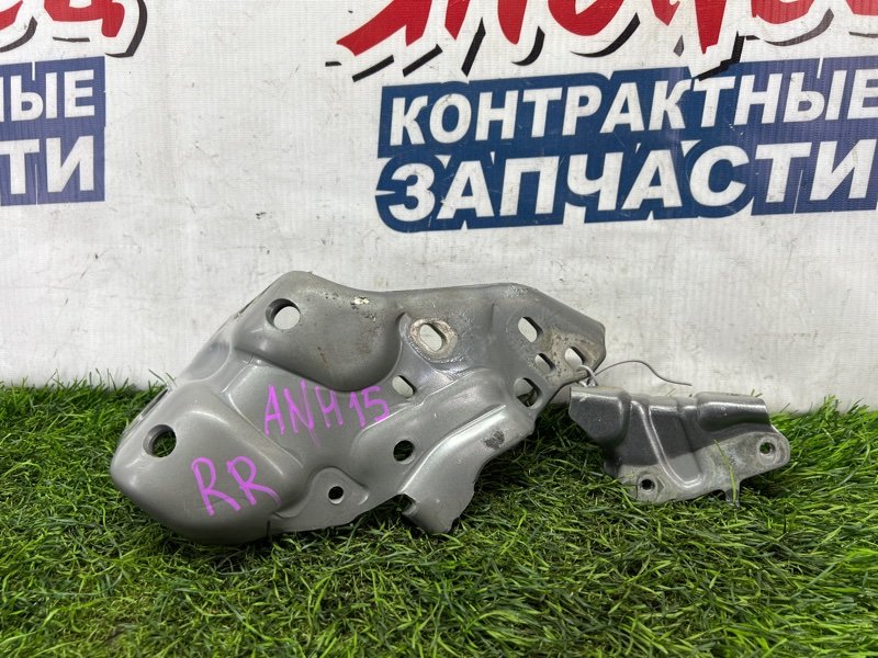 Кронштейн ролика раздвижной двери Toyota Alphard ANH15 2AZ-FE задний правый (б/у)