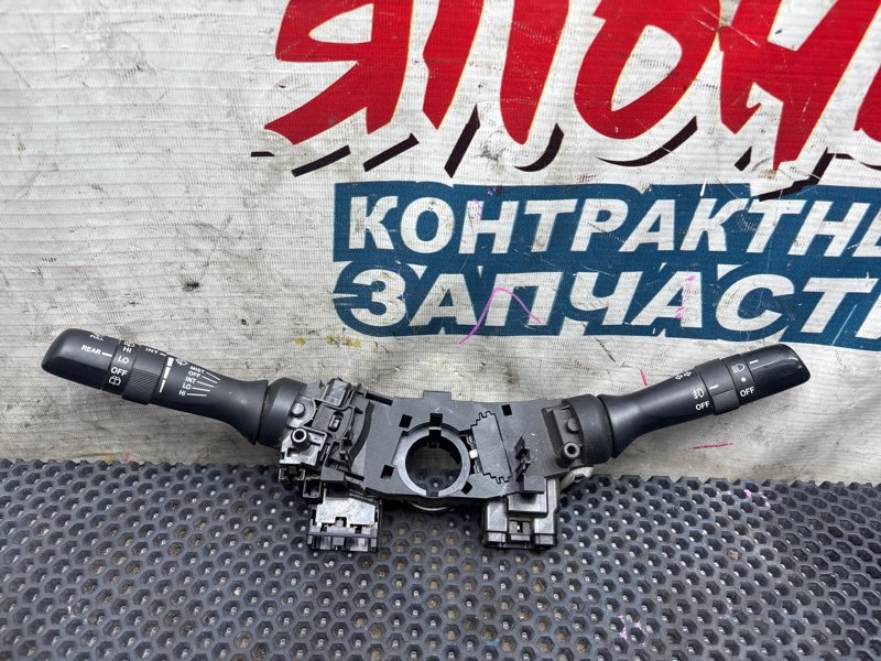 Блок подрулевых переключателей Toyota Auris NZE151 1NZ-FE (б/у)