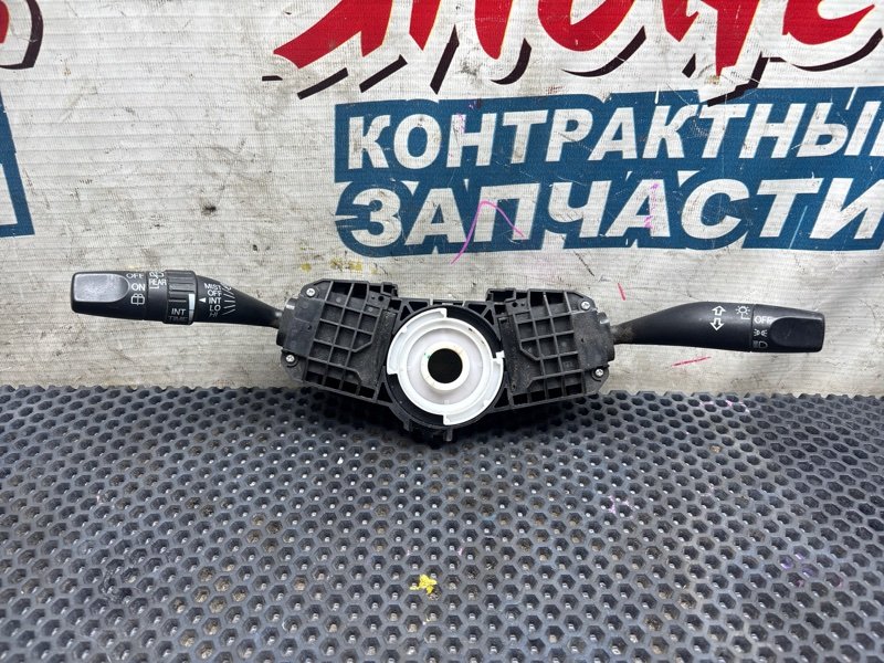 Блок подрулевых переключателей Honda Step Wagon RF5 K20A (б/у)