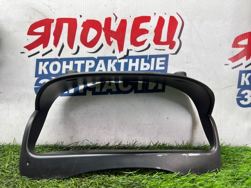 Консоль панели приборов Toyota Alphard MNH10 1MZ-FE (б/у)