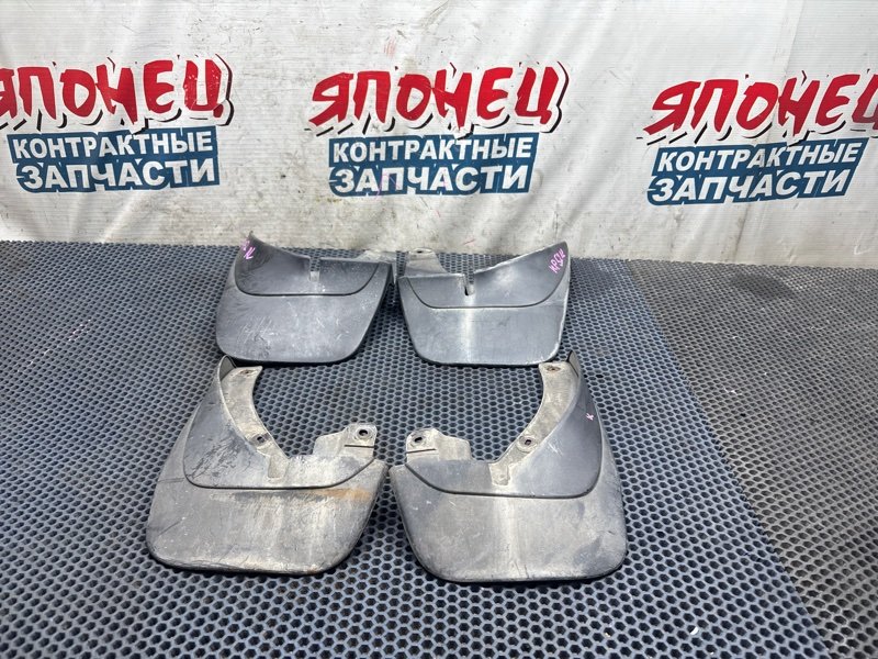 Брызговики комплект Toyota Town Ace KR52 7K-E (б/у)