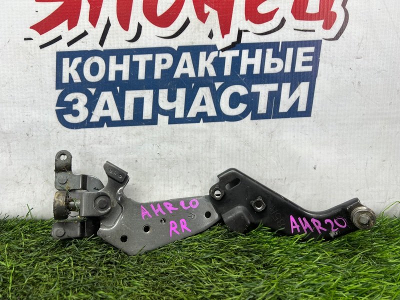 Ролик раздвижной двери Toyota Estima AHR20 2AZ-FXE задний правый (б/у)