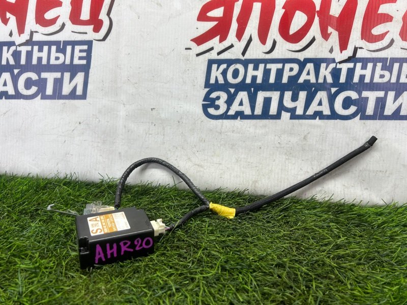 Блок управления дверьми Toyota Estima AHR20 2AZ-FXE (б/у)