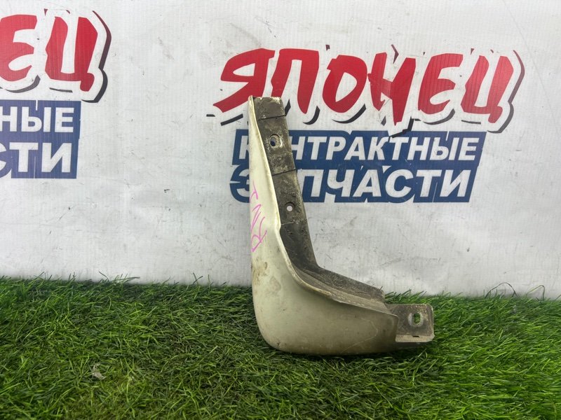 Брызговик Honda Stream RN1 D17A передний левый (б/у)