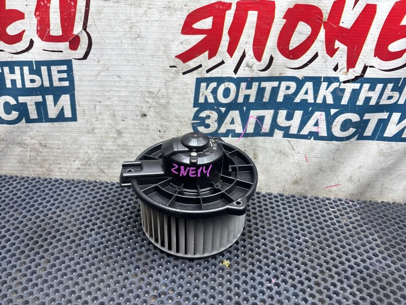 Мотор печки Toyota Wish ZNE14 1ZZ-FE (б/у)